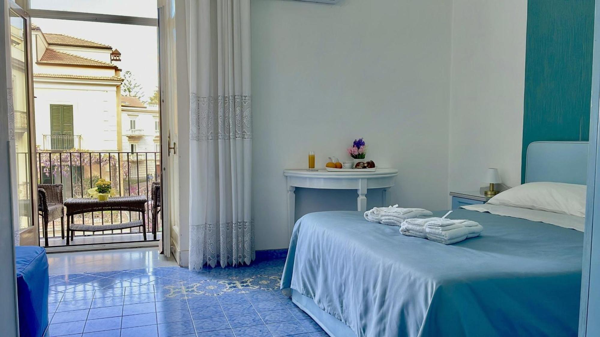 Bed and Breakfast Ambasciata Sorrento Relais Exterior foto