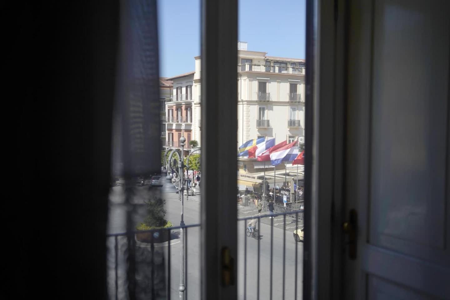 Bed and Breakfast Ambasciata Sorrento Relais Exterior foto