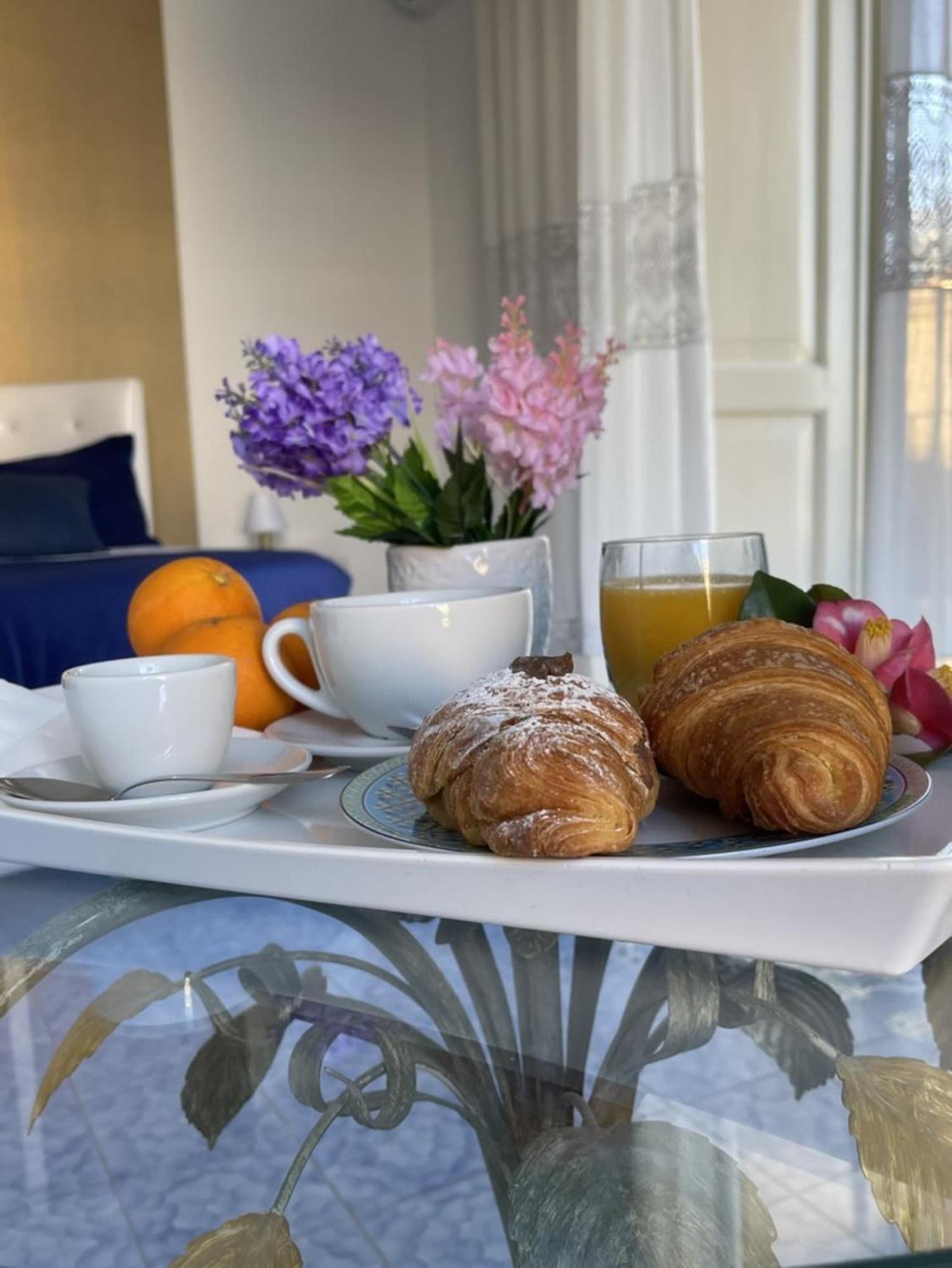 Bed and Breakfast Ambasciata Sorrento Relais Exterior foto