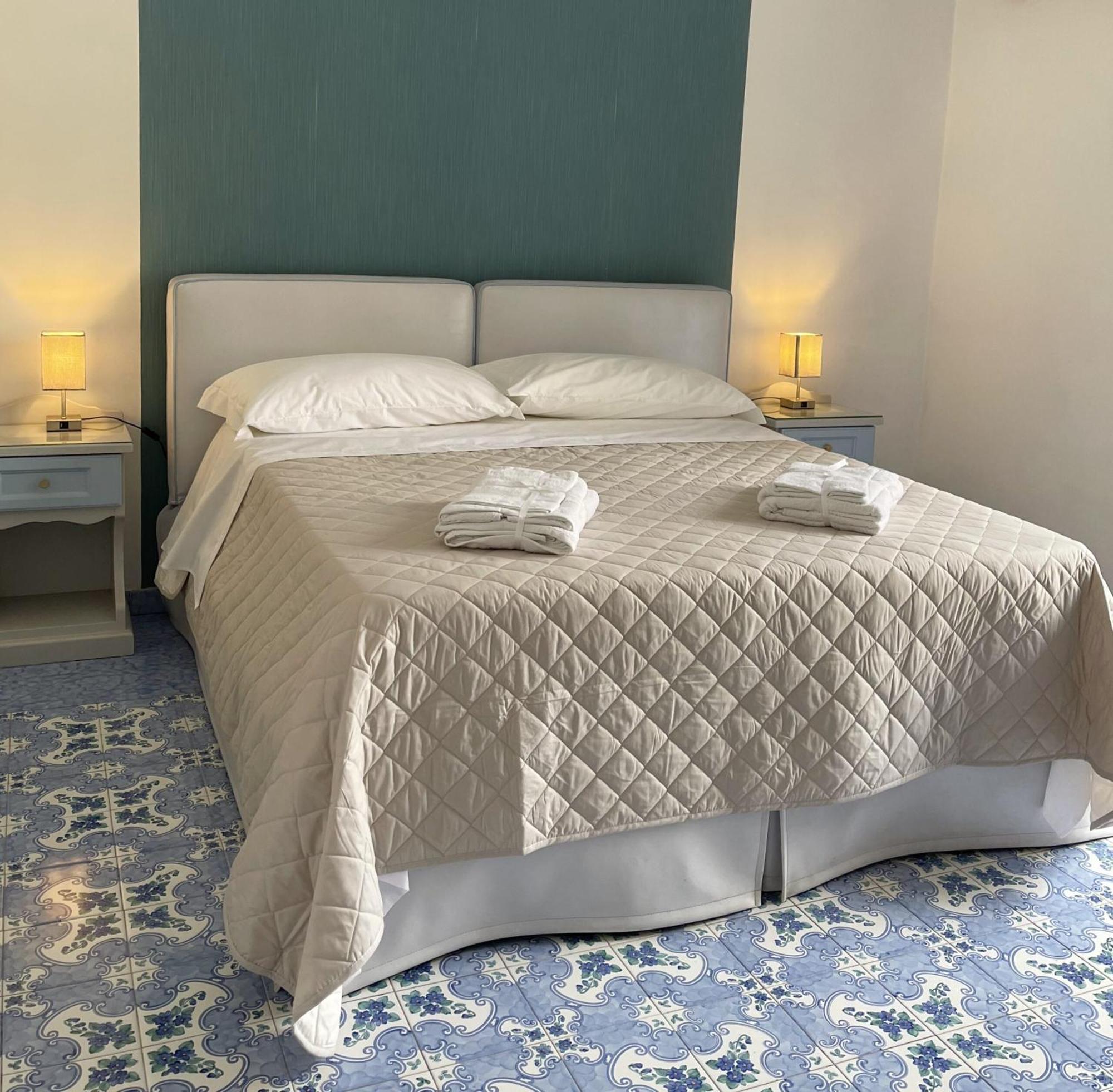 Bed and Breakfast Ambasciata Sorrento Relais Exterior foto