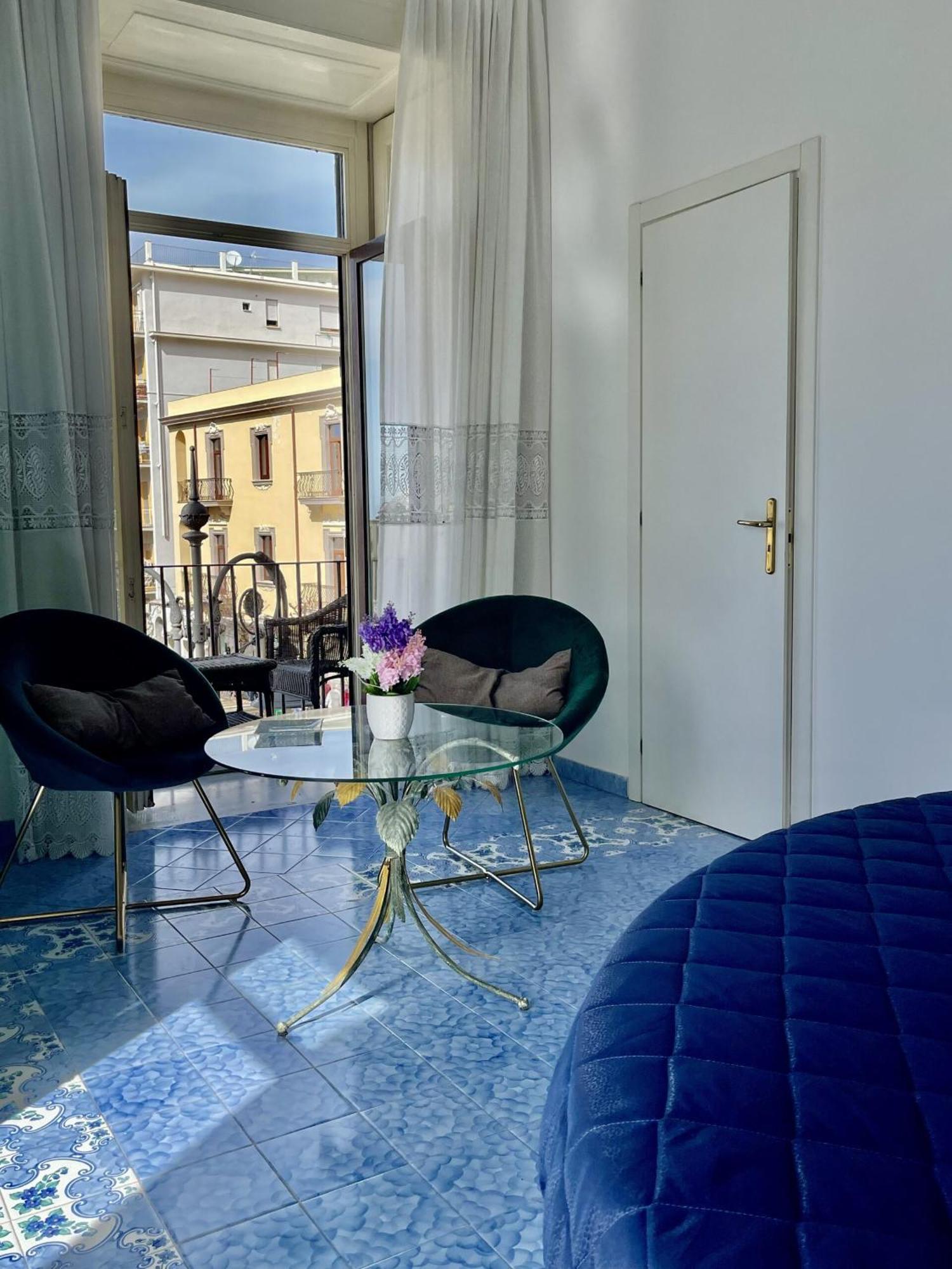 Bed and Breakfast Ambasciata Sorrento Relais Exterior foto